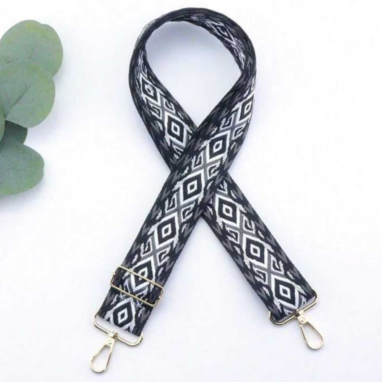iPhone lanyard | "Indy"